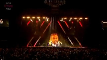 Jls - She Makes Me Wanna (jls Sing for Sport Relief)