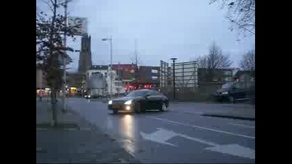 Mercedes Cls55 Amg revving and accelerating