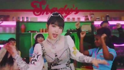 yena (최예나) feat. bibi (비비) - smiley