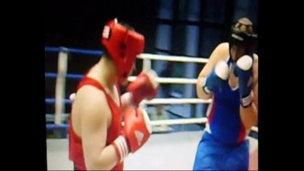 Дидо боксьорчето в размяна на удари 2.boxing