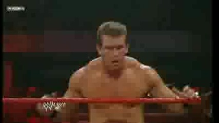 Raw [22.02.2010] Наследниците се разпадат