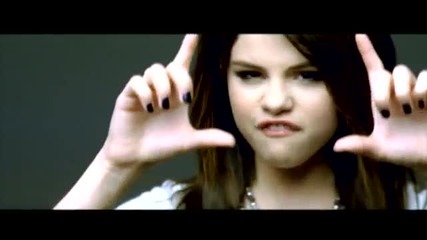 Selena Gomez - Falling Down 