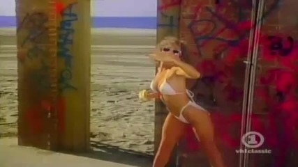 David Lee Roth - California Girls (official Music Video)