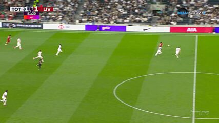 Liverpool Top Defensive Acts from Liverpool vs. West Ham United and Tottenham Hotspur vs. Liverpool