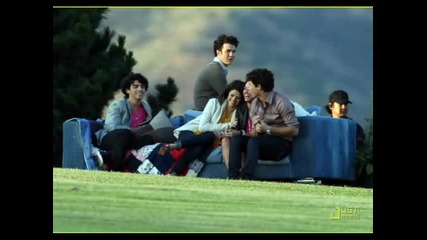 Jonas Brothers Send It On Video Shoot Photos (miley Cyrus,  Demi and Selena)