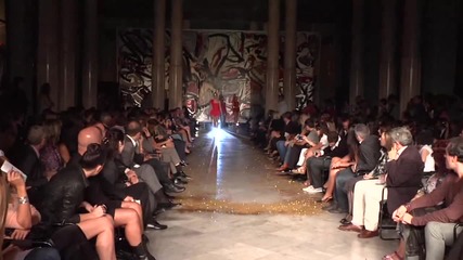 longest beutiful model fall maria lafuente runway