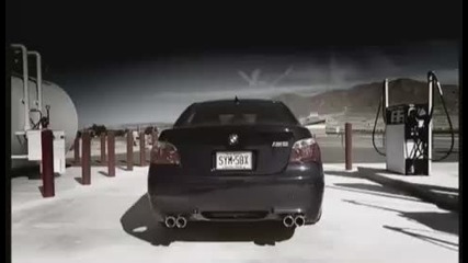 Chrysler 300c Srt8 vs Bmw M5 by Jeremy Clarkson