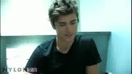 .. Zac Efron ..