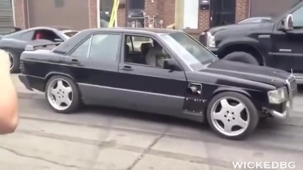 Ненормален Mercedes