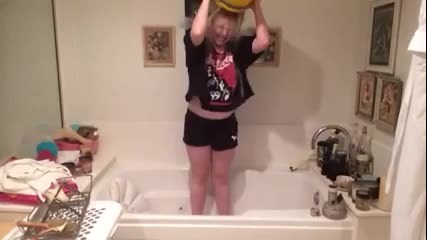 Jennifer Stone #icebucketchallenge