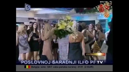 Rada Manojlovic - Intervju - Estradne vesti - (TV DM Sat 04.01.2014.)