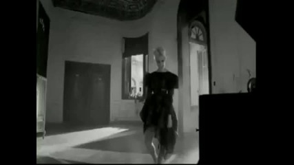 Pixie Lott - Cry Me Out 