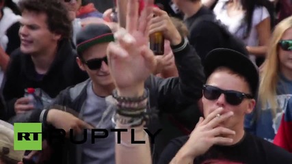 Germany: Berliners march for freedom and tolerance in FuckParade 2015