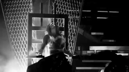 The way she moves..