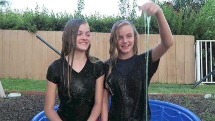 Slime Bucket Challenge Jacy and Kacy