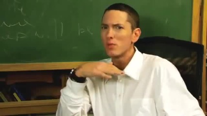 Eminem_goes_back_to_high_school_