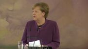 Удостоиха Ангела Меркел с най-високото германско отличие