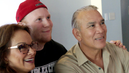 WWE Universe members tour the Intrepid Museum