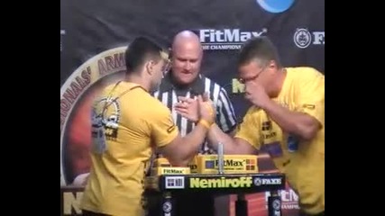 John Brzenk, Usa vs. Rustam Babayev, Ukr - Nemiroff 2010 (right) 