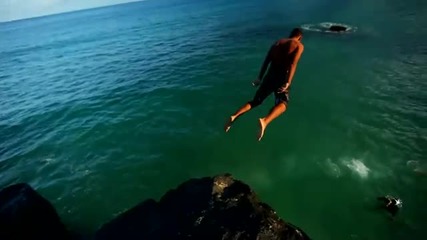 Waimea cliff jump_