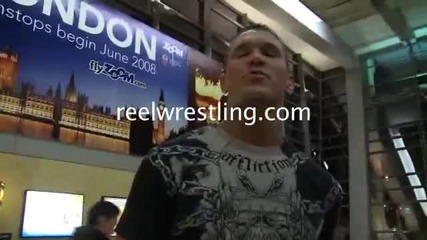 2008 Randy Orton на летището