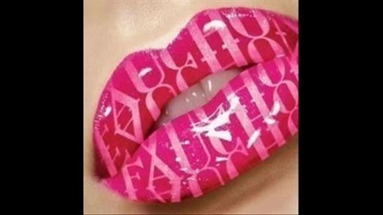Lipssss.. 