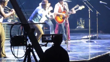 Bruno Mars - The Lazy Song ( Live in Madrid 2013)