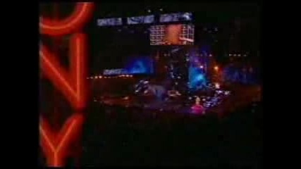 Britney Spears - Breathe On Me На Живо