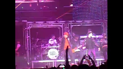Justin Bieber - Baby - Birmingham (04/03/2011) 