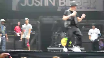 Justin Bieber танцува на Soundcheck в Торонто на 23.11.2010 