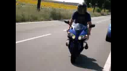 Yamaha R1 Раднево