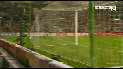 8.04.2010 Ливърпул 4 - 1 Бенфика гол на Лукаш Лейва 
