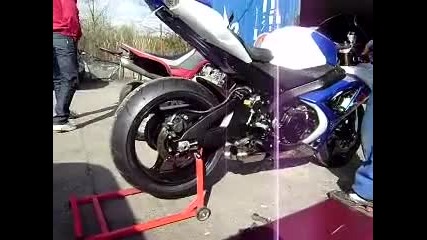 Suzuki Gsx - R 1000 K7 - extreme short double Creptus Exhaust.avi 