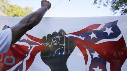 Activists Urge South Carolina Capitol To Take Down Rebel Flag After Massacre