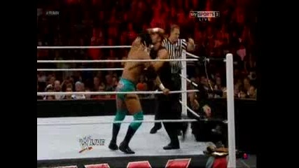 11 on 3 Handicap Match - Wwe Първична сила 23.09.2013г.