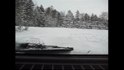 Jeep Wrangler Unlimited in the snow