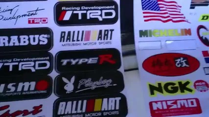 Sticker Bomb Tuning (тунинг с лепенки)