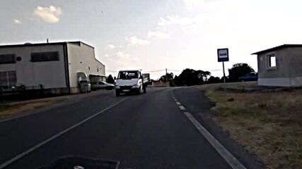 Vid_20230830_171315.3gp
