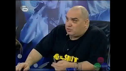 Може ли да пее според Вас?