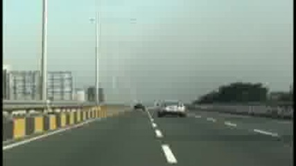 Lamborghini Murcielago vs Chervolet Corvette 
