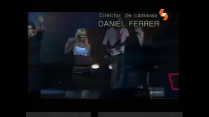Rbd cantan en Rebelde