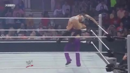 Wwe Diva - Gail Kim - Rope-aided Headscissor Takedown