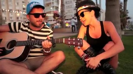 Inna singing with Radu 