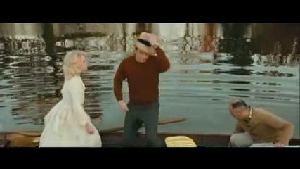Kevin Spacey Sings - Beyond the Sea