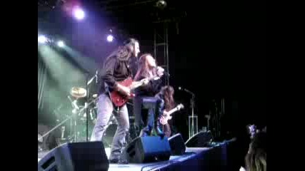 Andre Matos - Separate Ways ( Journey Cover ) Elysee Montmartre 2009