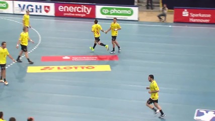 Handball Trick - Hammer Tor