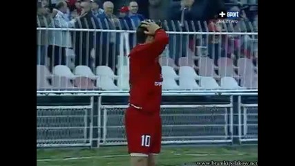 Най - странния и смешeн гол, който сте виждали!