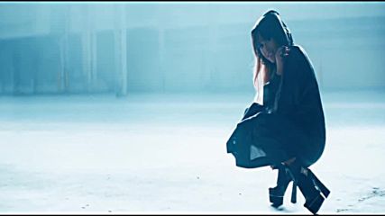 Ariana Grande - Side To Side ft. Nicki Minaj | Официално Видео |