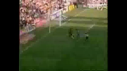 David Villa - Best Forward Ever