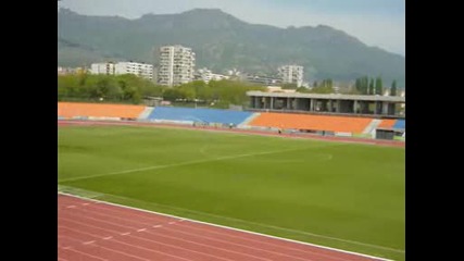 4x100 shtafeta v Sliven 28.04.09.avi